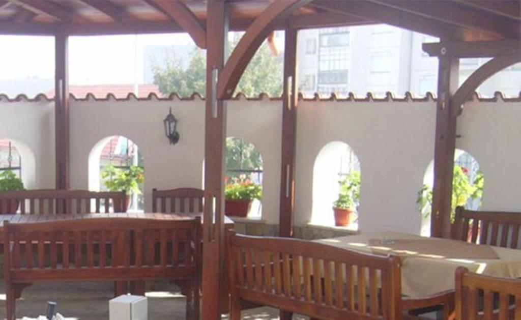 Family Hotel St. Constantine And Helena Ivaylovgrad Ngoại thất bức ảnh